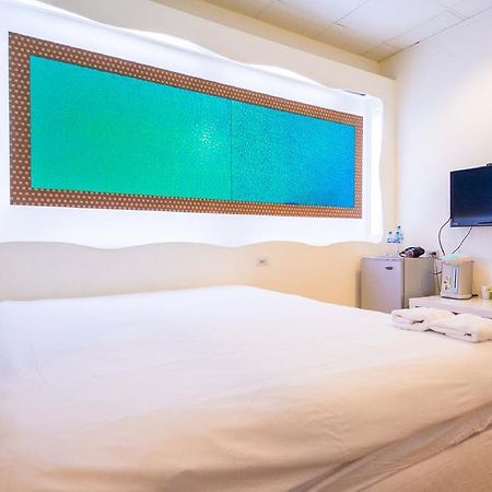 Found Hostel Хенгчун Экстерьер фото